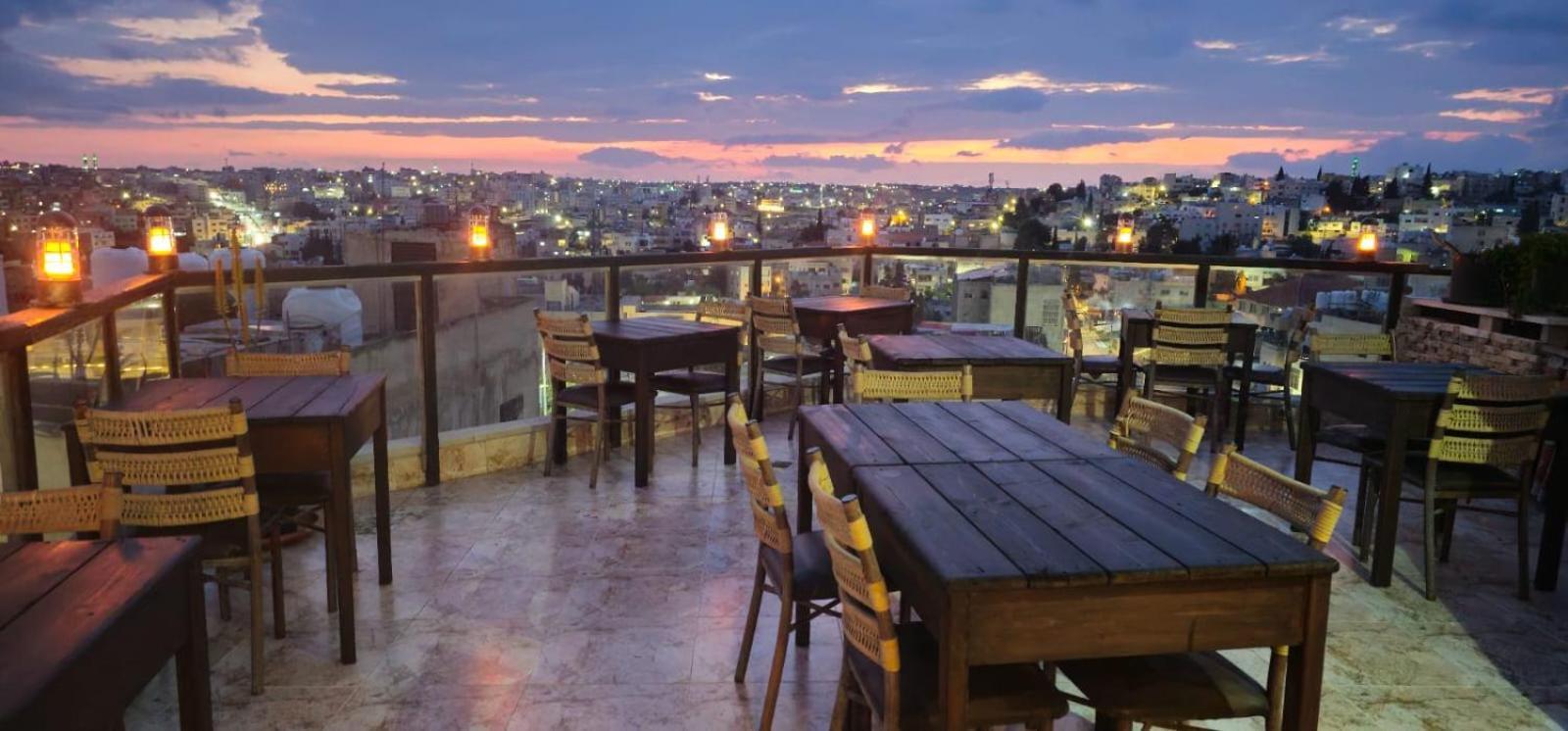 Saint John Hotel Madaba Extérieur photo