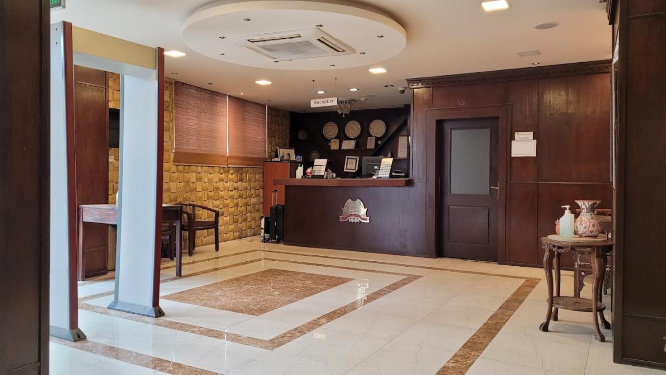 Saint John Hotel Madaba Extérieur photo