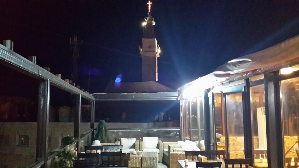 Saint John Hotel Madaba Extérieur photo